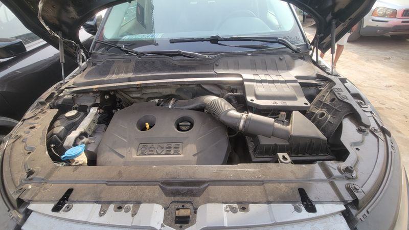 Thumbnail 9 of 2012 Land Rover Range Rover evogue